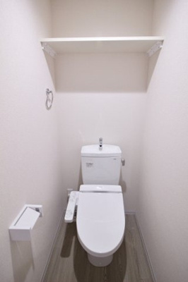 【トイレ】 | メゾンアイリス | 温水洗浄暖房便座