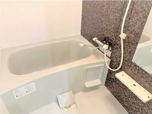 ブルームライフ八田駅前の浴室