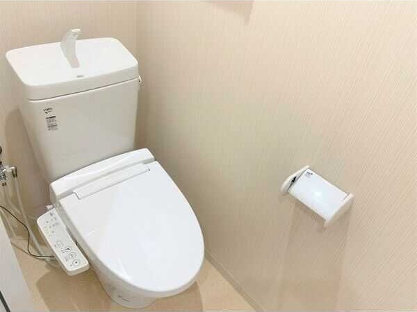 ブルームライフ八田駅前のトイレ