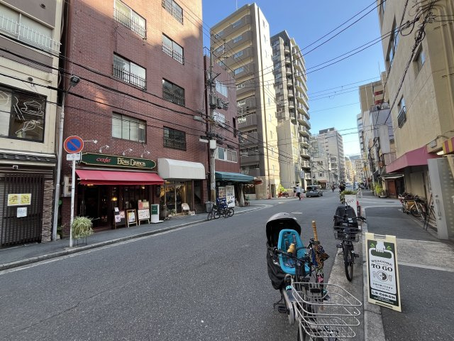 大阪市西区新町１丁目の店舗一部の周辺