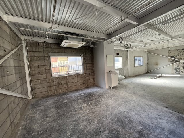 大阪市西区新町１丁目の店舗一部の内装