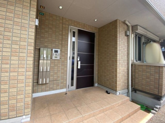 【エントランス】 | ロイヤルヒルズ