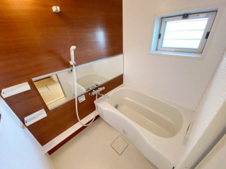 【浴室】 | ロイヤルヒルズ