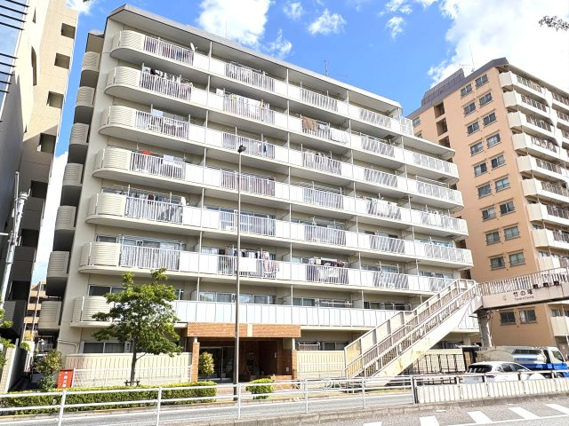 洋伸竹ノ塚マンションの外観