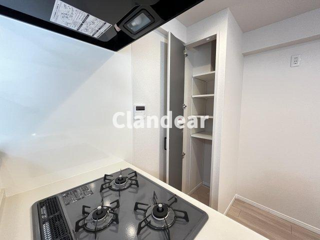 洋伸竹ノ塚マンションのキッチン|ドキドキの新生活も、安心してスタート。ぴったりの住まいを見つけませんか？クランディアが一緒に住まい選びをサポートします‼　まずは、お気軽にお問合せください　＃クランディア