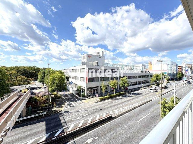 洋伸竹ノ塚マンションのバルコニー