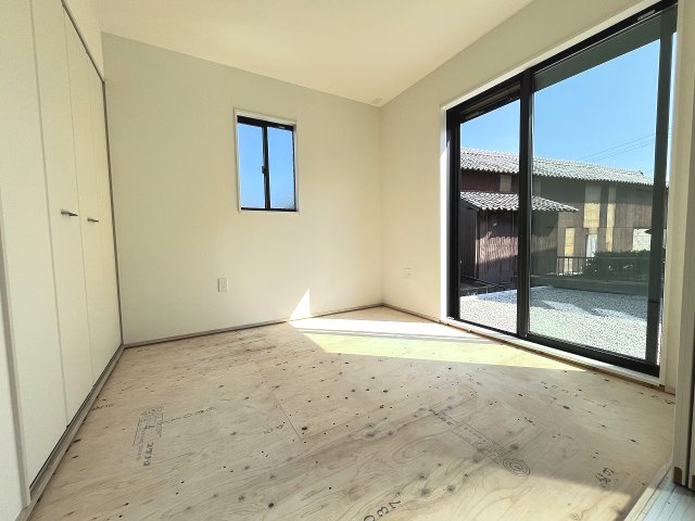 【和室】 | 福岡市西区太郎丸2丁目2期　1号棟（全5区画）【仲介手数料無料・0円】 | 現地写真。1階和室です。