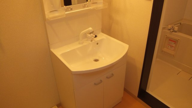 アーク船橋（海神）の洗面所|洗面台はシャンプードレッサー付きです。