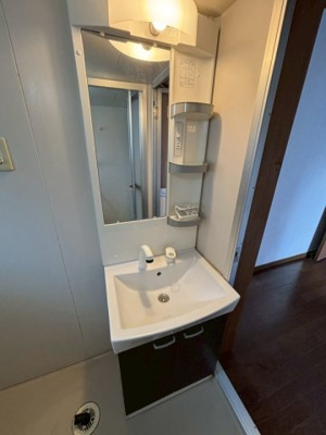 【洗面所】 | ローマンタウン C