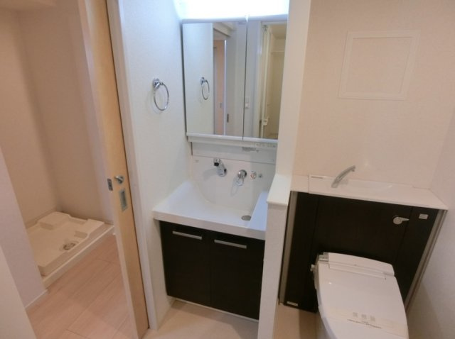 エムフレーバーの独立洗面台