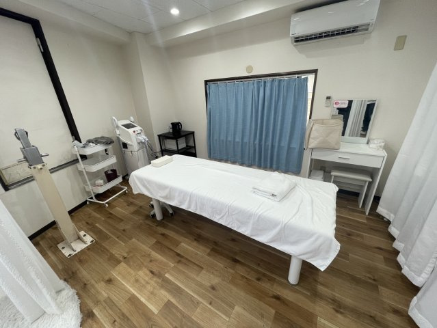【内装】 | 稲毛駅 徒歩2分 富士ビル 4階 16.93坪 脱毛サロン居抜き