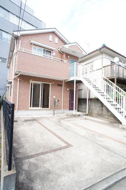 レオーノ三軒茶屋の外観|外観です