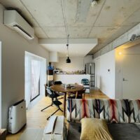 プレッソ城ケ崎　弐番館の居間・リビング