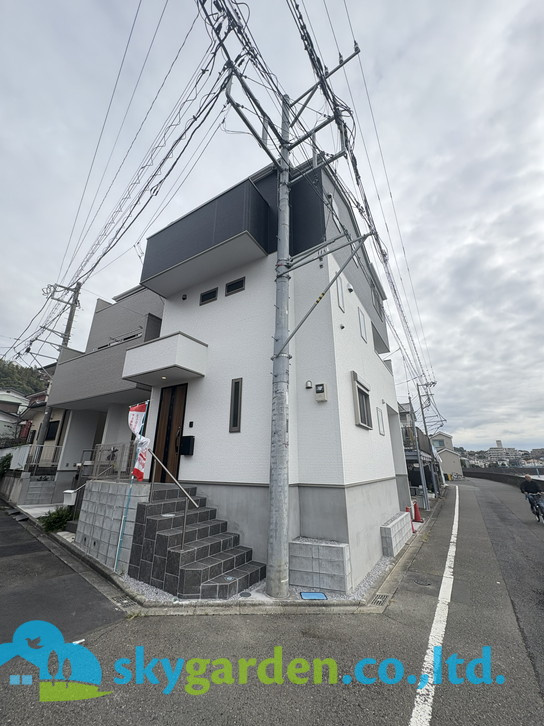 藤沢市片瀬1期　新築戸建　全2棟1号棟の外観