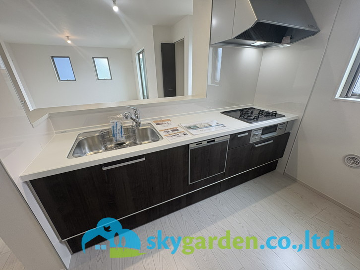 藤沢市片瀬1期　新築戸建　全2棟1号棟のキッチン