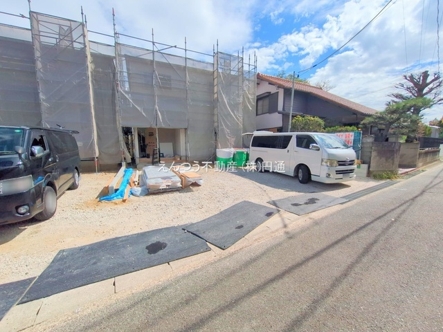 リーブルガーデン浅田町の前面道路含む現地写真