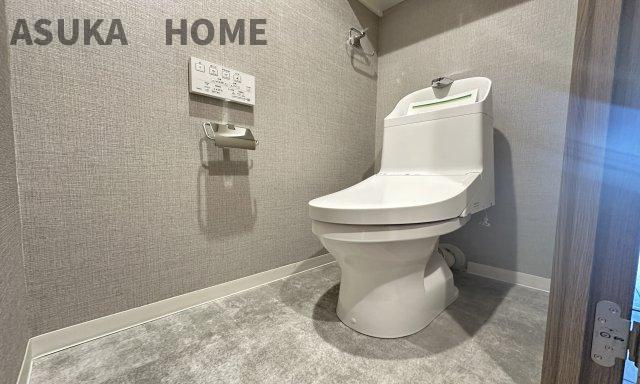 ニューシティ東戸塚　東の街四号館のトイレ|清潔そうなトイレです。