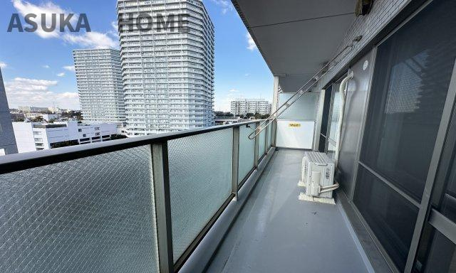 ニューシティ東戸塚　東の街四号館のバルコニー|広いワイドなバルコニーです。眺望も良好です。
