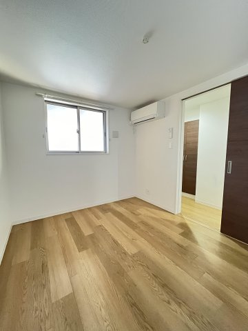 エルキュールB棟の居間・リビング