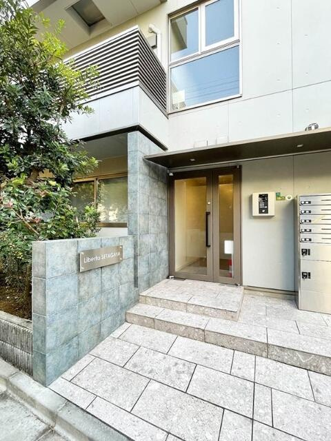 リベルタ世田谷のエントランス|エントランスです