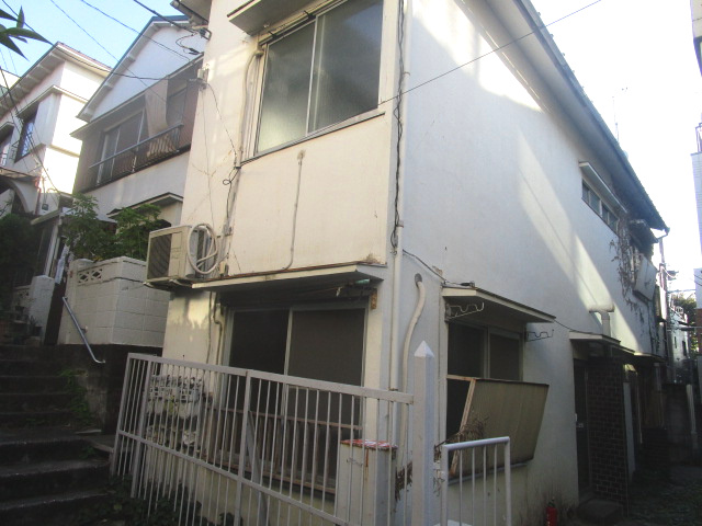 渋谷区本町４丁目の旅館