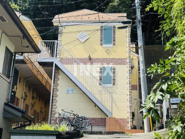 横浜市保土ケ谷区宮田町１丁目のアパートの外観