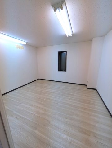 天池ビルの内装