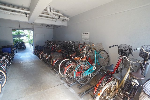 【駐輪場】の画像
