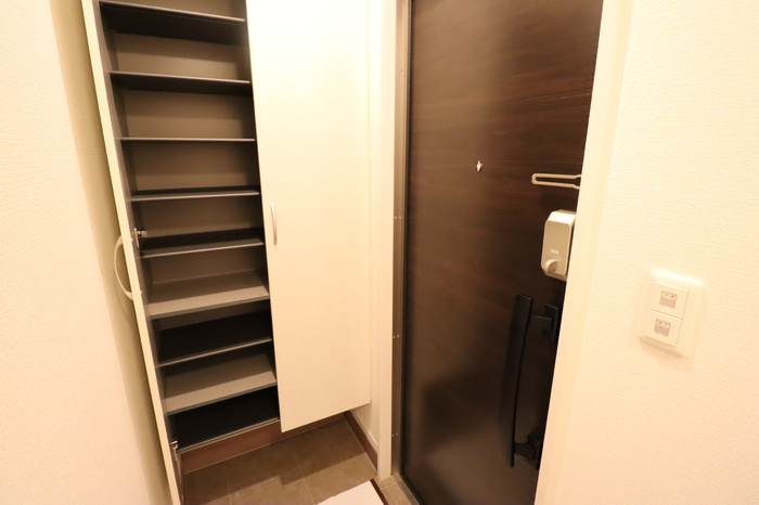 セジュール西台５の玄関