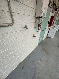 【その他共用部分】 | 共用廊下です♪お部屋は2階にあります♪