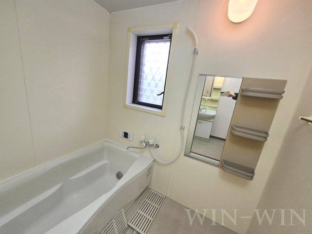 プリマヴェーラSAKURA 弐番館の浴室