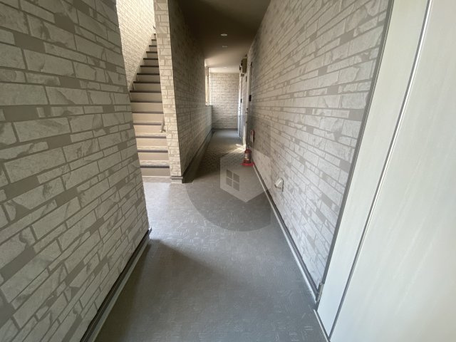 アート長瀬Bのロビー