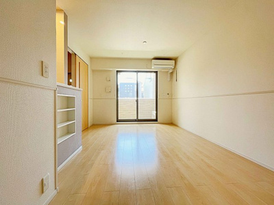 【居間・リビング】 | ラ フルレット【名古屋市賃貸・ペット可】