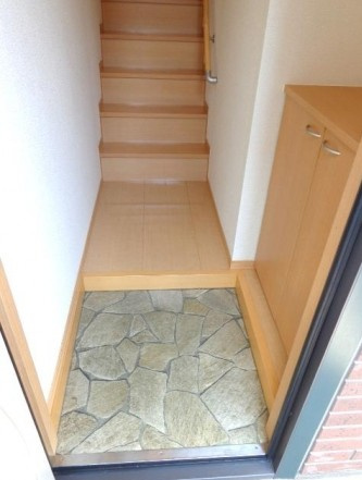 メルベーユ広の玄関