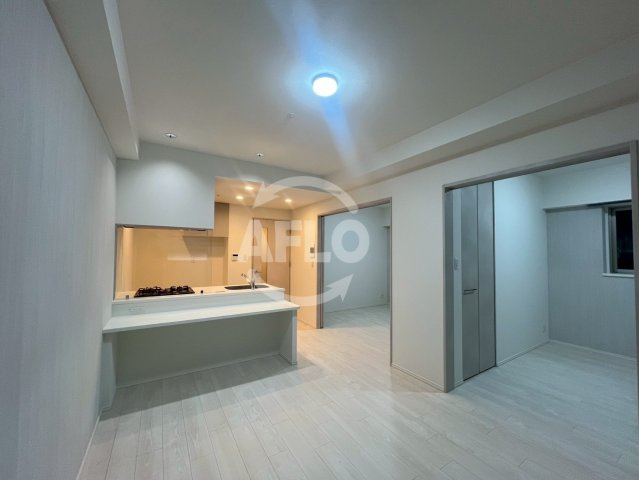 スプランディッド玉造DUEの洋室