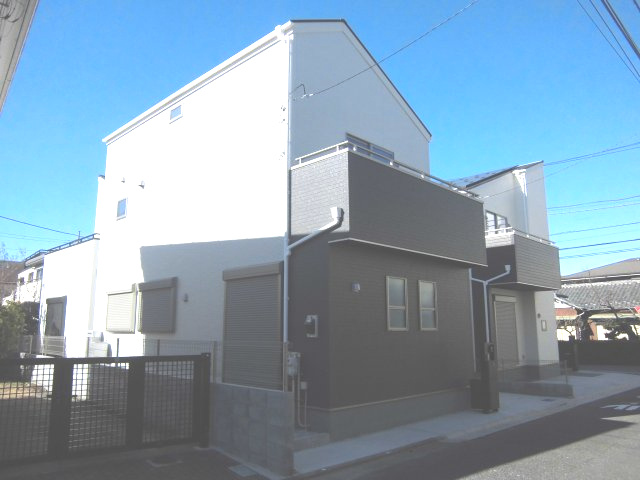 【前面道路含む現地写真】 | 練馬区春日町5丁目新築戸建全3棟　最終１棟 | 前面道路含む現地写真です