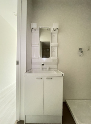 【独立洗面台】 | Maison de CLAIR