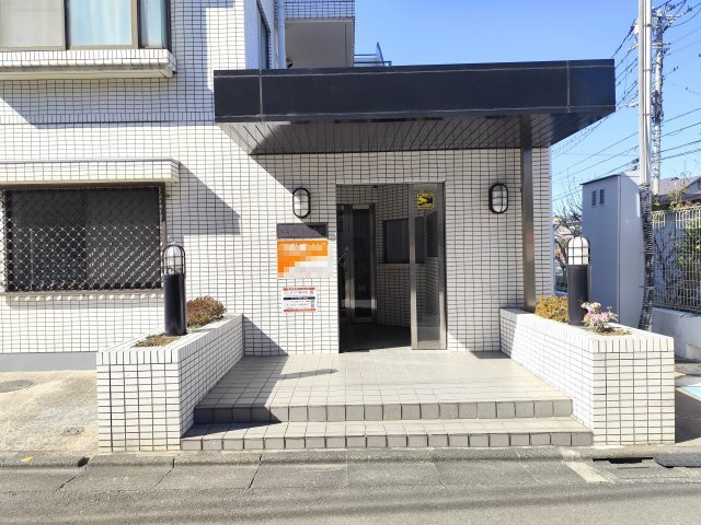 エレメント新小岩のエントランス