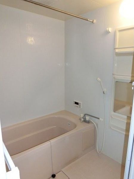 ジュエルの浴室