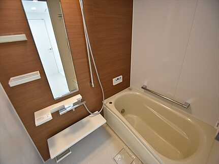 パブリコーポ坂の浴室