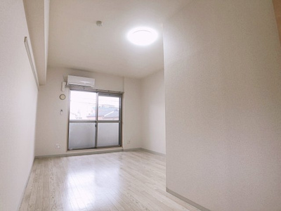 【居間・リビング】 | SINCERE MEIJI【名古屋市賃貸・オートロック】