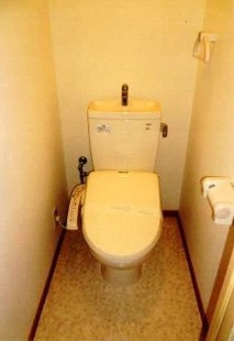 【トイレ】 | ピアヌーラ | 温水洗浄便座。