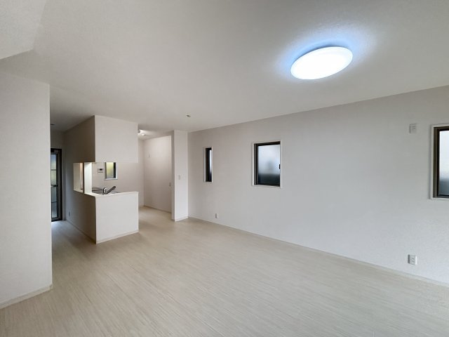 中古戸建　　　安東４丁目の居間・リビング