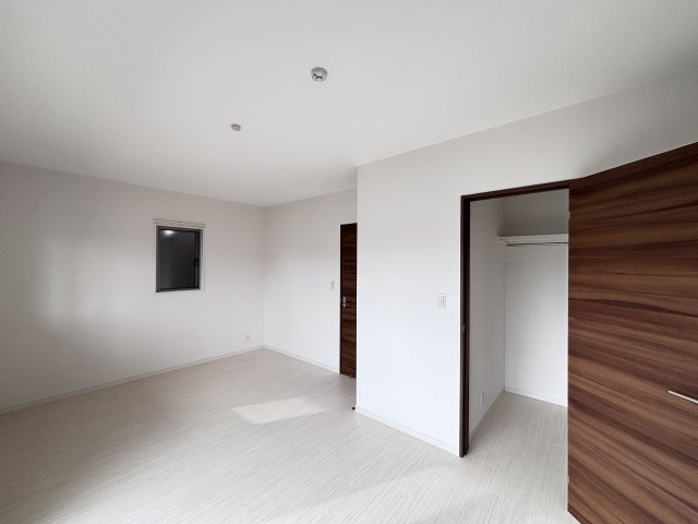 中古戸建　　　安東４丁目の洋室