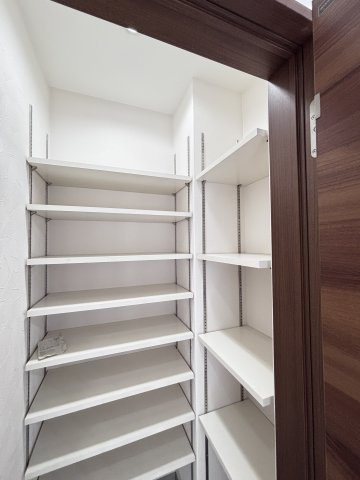 中古戸建　　　安東４丁目の収納|シューズクローゼット