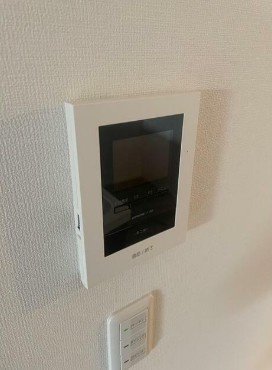 【セキュリティ】 | カゼッタスッド | モニター付きインターホンで防犯面も安心です！
