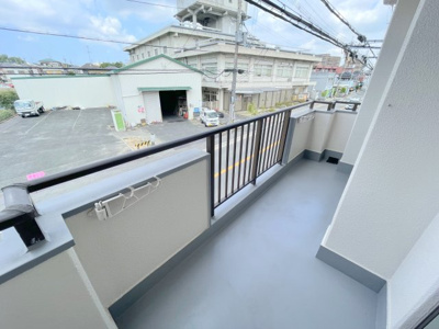 【バルコニー】 | メゾンドール桑野