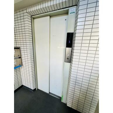 熊本市中央区九品寺１丁目の賃貸マンションのロビー