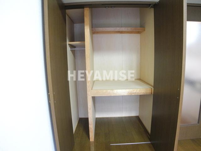 アーバンプレイスの収納|※写真は401号室のものになります※