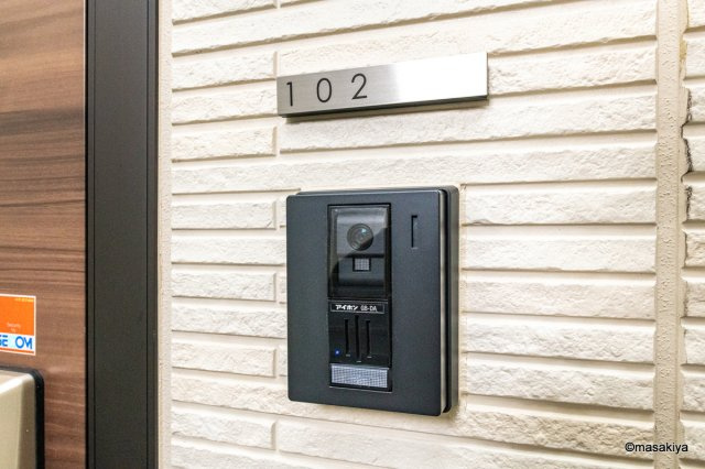 Lemon grass　(レモングラス)のエントランス